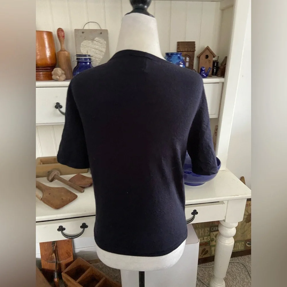 Allude - Picture 2 of 3